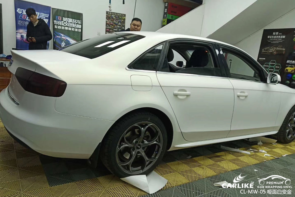 CARLIKE卡莱克™CL-MW-05奥迪珠光幻彩哑白变金全车身改色膜