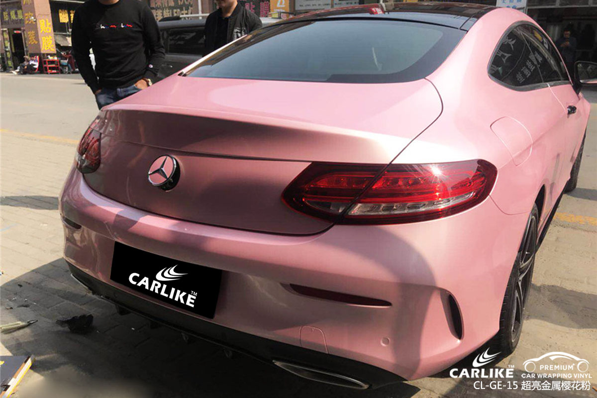 CARLIKE卡莱克™CL-GE-15奔驰超亮金属樱花粉车身改色膜