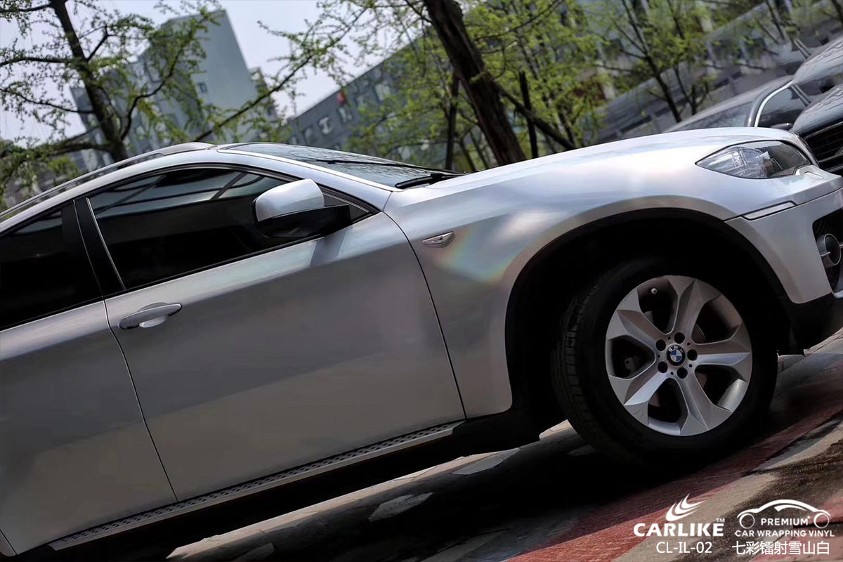 CARLIKE卡莱克™CL-IL-02宝马七彩镭射雪山白整车贴膜 width=