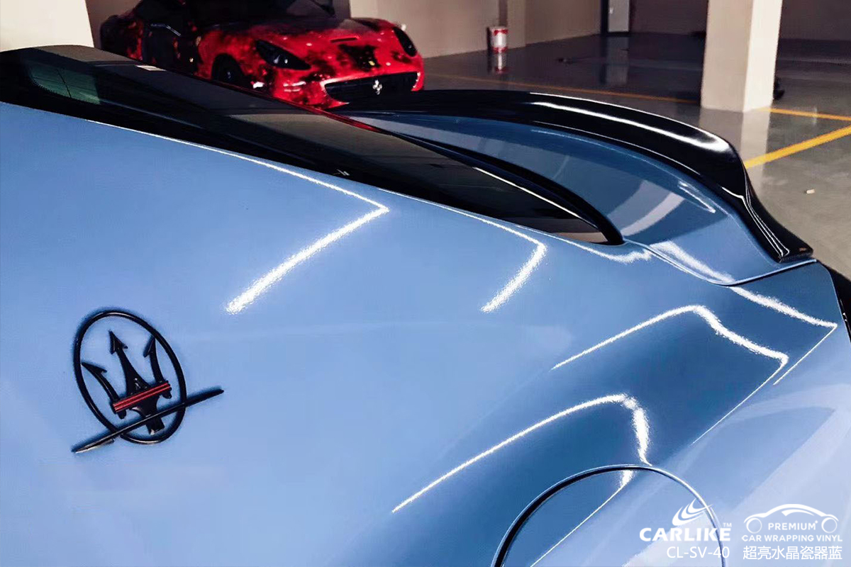 深圳玛莎拉蒂Ghibli车身贴膜超亮水晶瓷器蓝汽车改色效果图