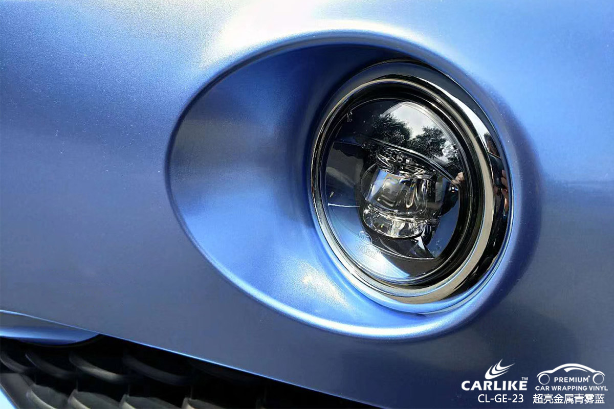 大庆玛莎拉蒂Levante全车改色超亮金属青雾蓝车身贴膜效果图