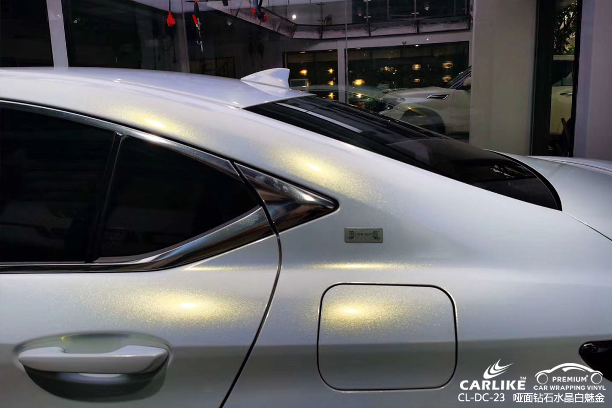 黄冈雷克萨斯GS车身改色哑面钻石水晶白魅金汽车贴膜效果图