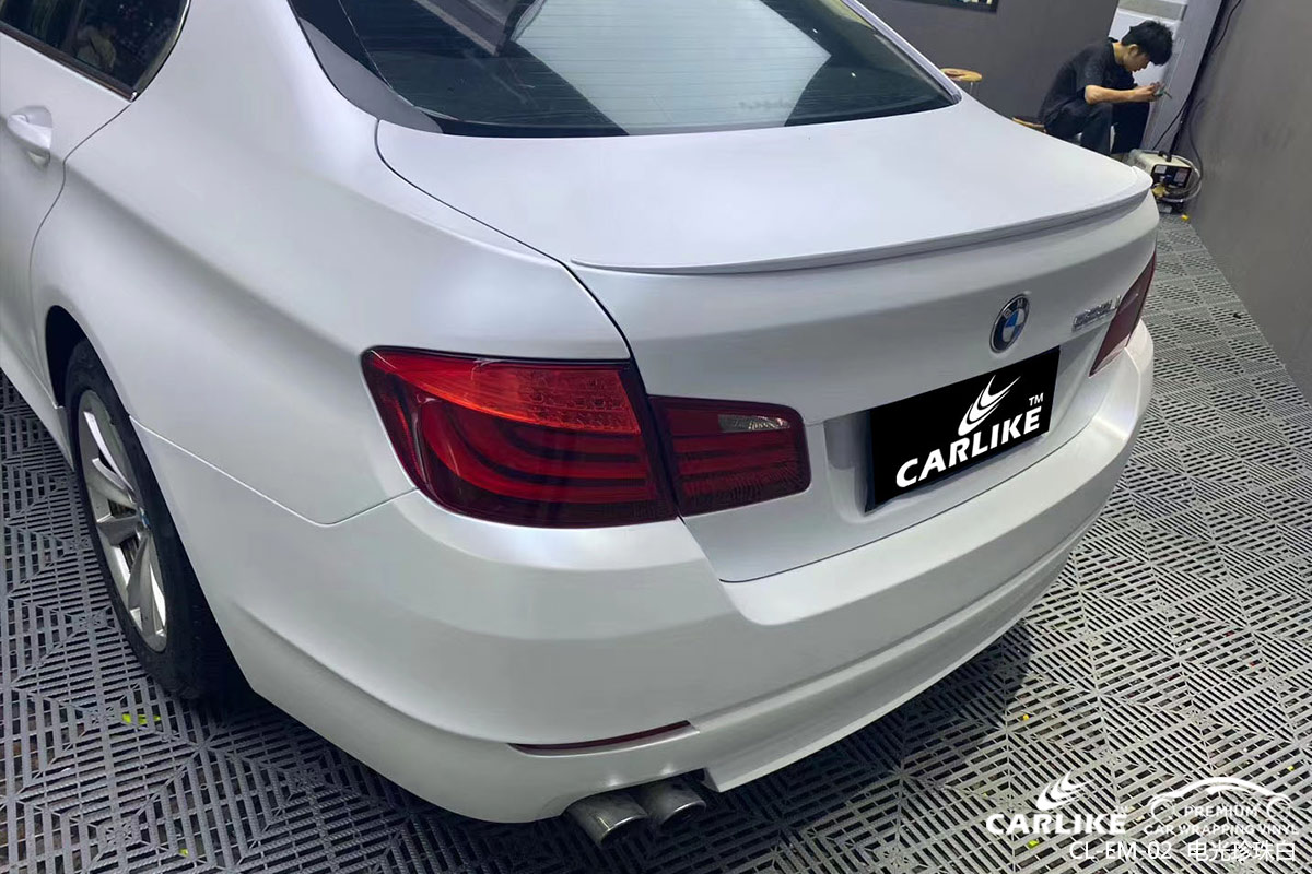 CARLIKE卡莱克™CL-EM-02宝马电光珍珠白汽车贴膜