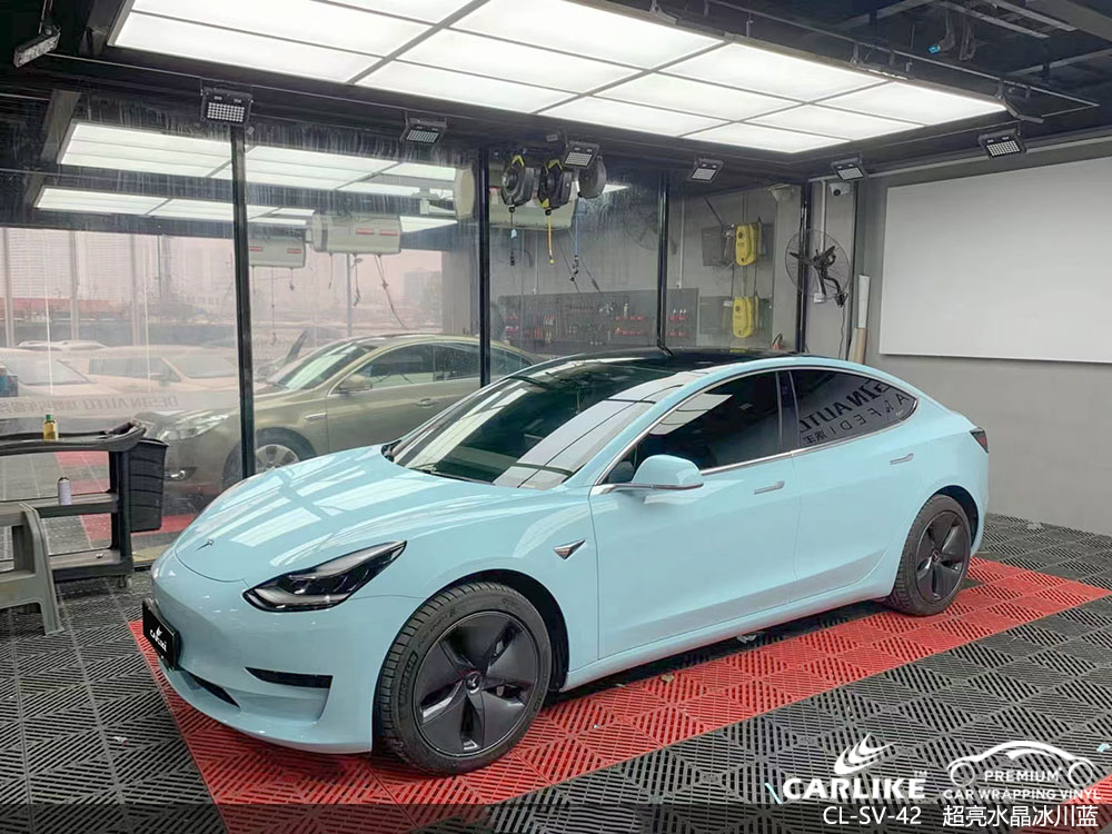 CARLIKE卡莱克™CL-SV-42特斯拉超亮水晶冰晶蓝全车贴膜效果图