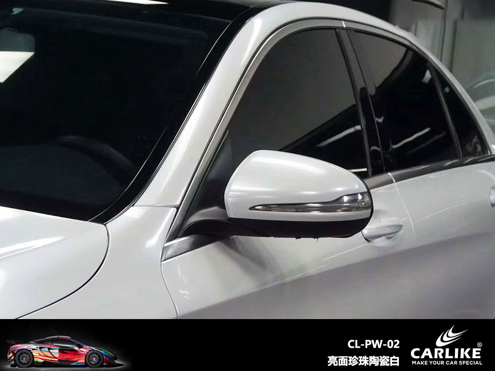 CARLIKE卡莱克™CL-PW-02奔驰亮面珍珠陶瓷白全车贴膜